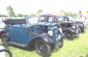 2 Austins and a Morris